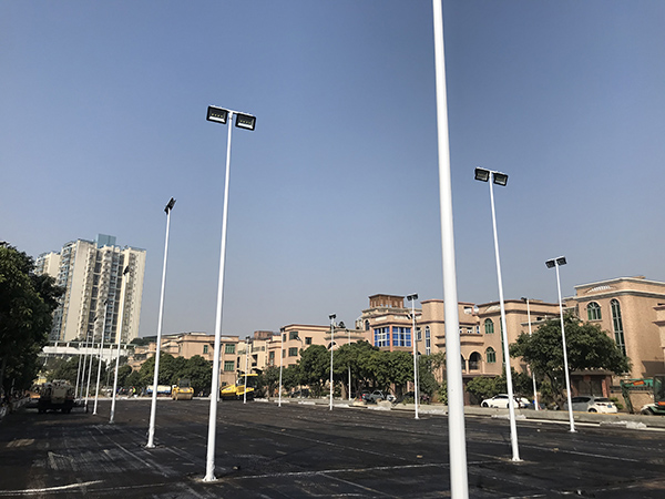 高杆LED投光灯